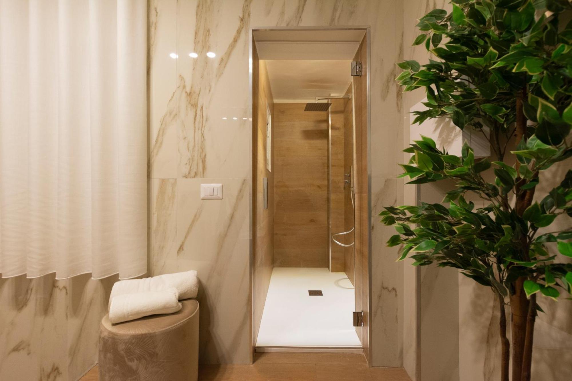 Dimora Luxury Alessia Apartment *